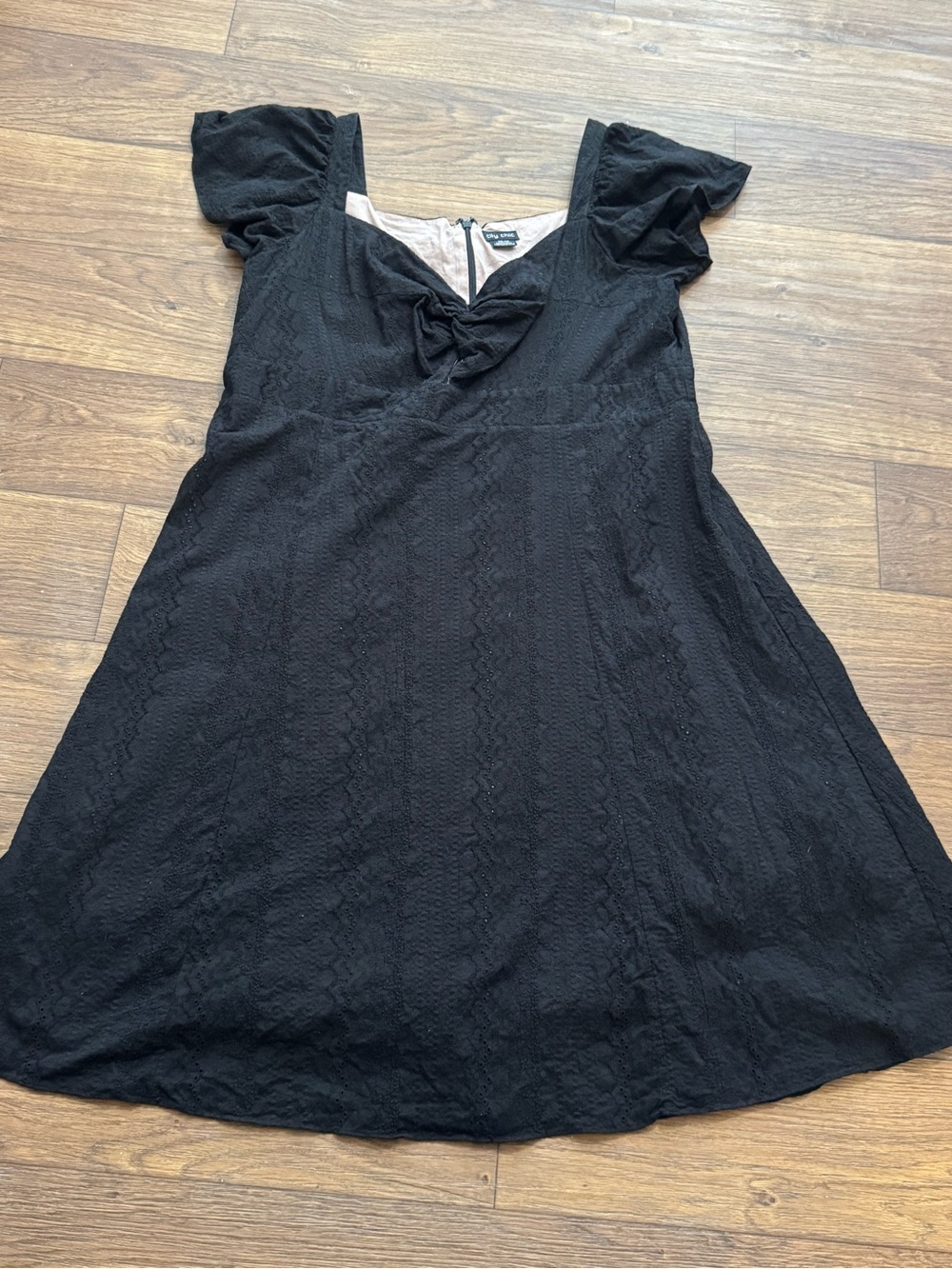 City Chic Black Eyelet Cotton Puff Sleeve Fit & Flare Dress Size 20 XXL